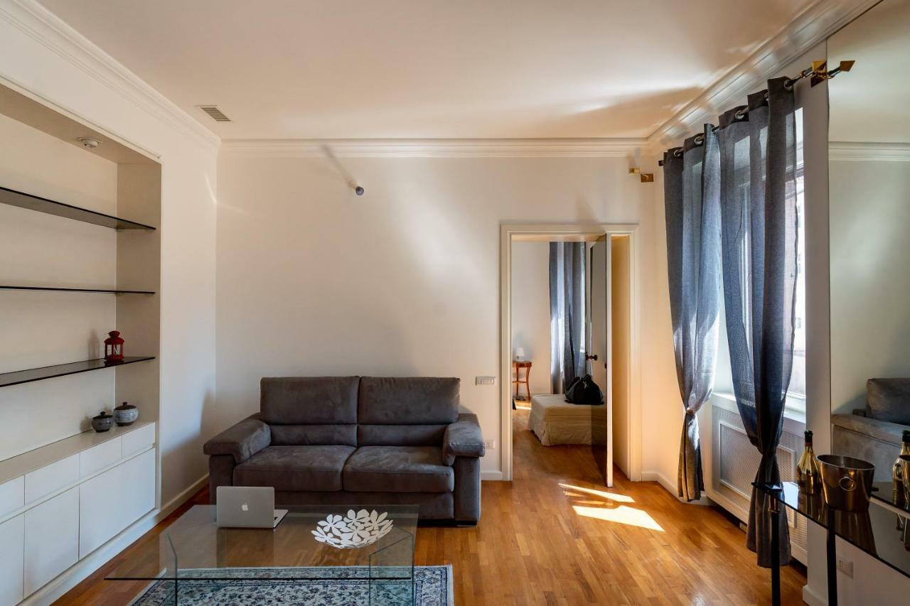 Rhome Trevi Rome Luaran gambar