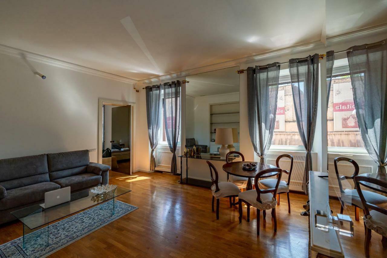 Rhome Trevi Rome Luaran gambar