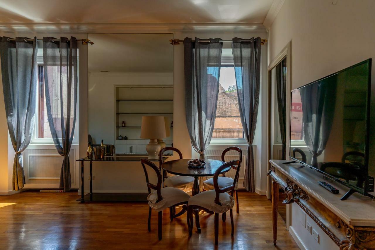 Rhome Trevi Rome Luaran gambar